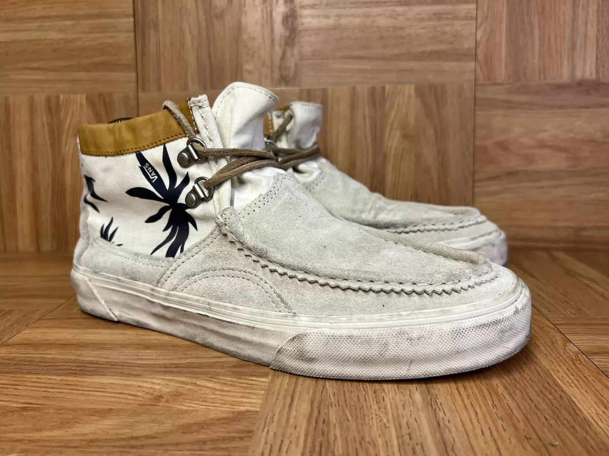 Vans hotsell chukka retro