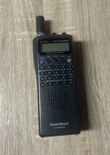 Radio Shack Pro 74 VHF/UHF/ Air / 800 MHz 100 Channel Race Scanner