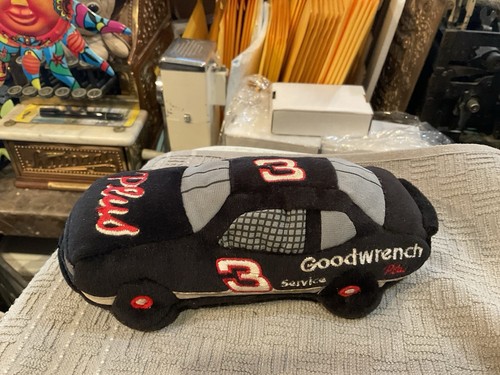 BRAND NEW #3 GOODWRENCH DALE EARNHARDT PLUSH BEANIE W/ NEW ACRYLIC CASE - Picture 5 of 9