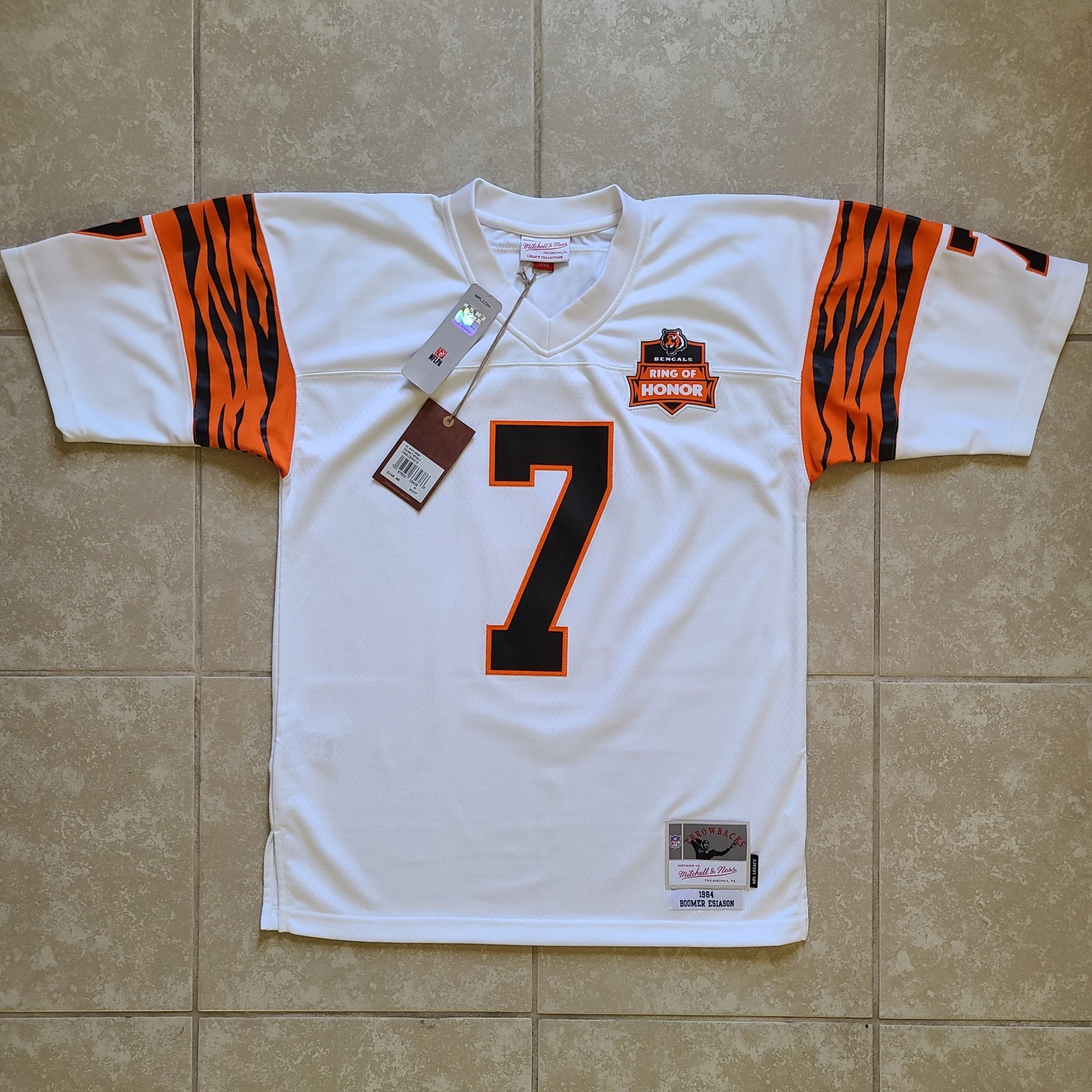 Picture 1 of 21