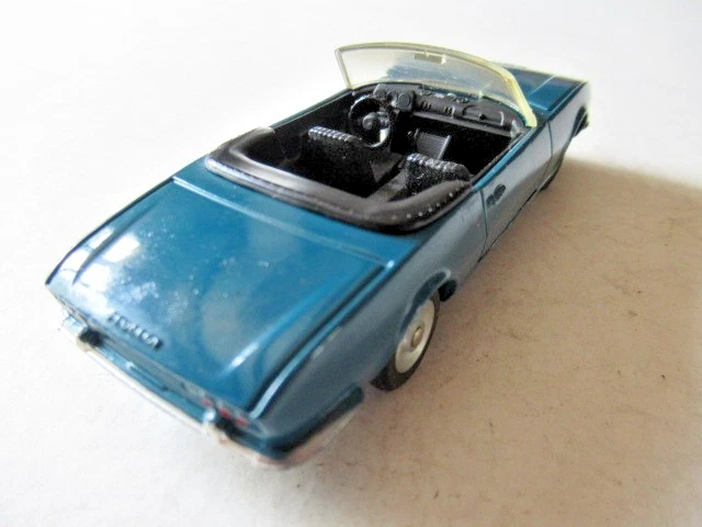 DINKY TOYS Ref 1423 PEUGEOT 504 CABRIOLET - Photo 4/4