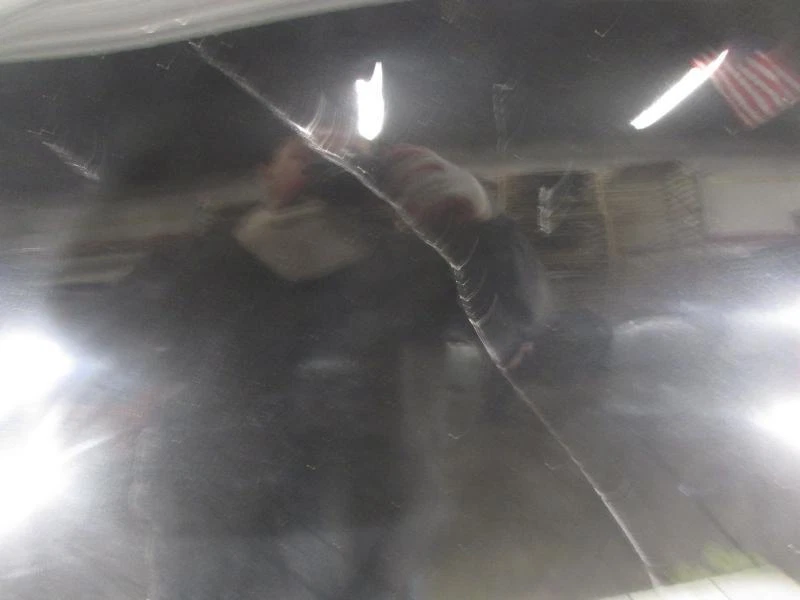 02 03 04 05 Capó BMW 745I Foto 4 de 4