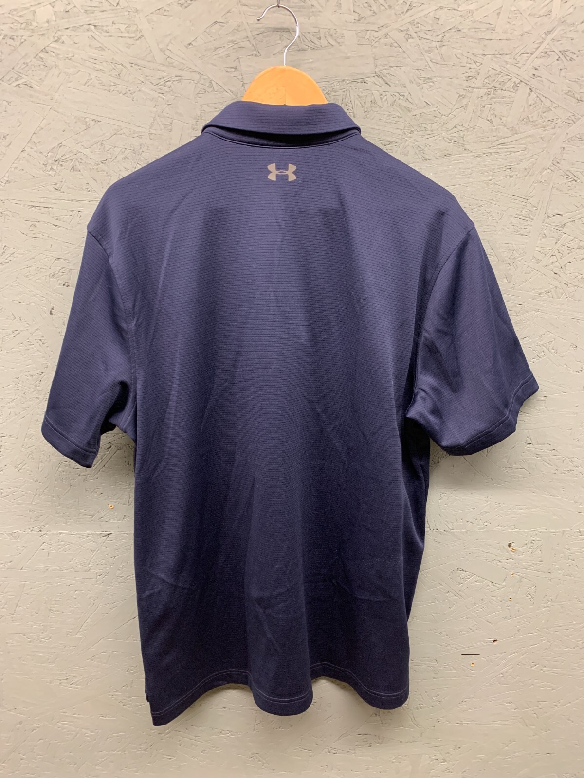 Under Armour Polo Shirt Men’s XL Navy Blue HeatGear Loose Fit Golf Activewear thumbnail 7