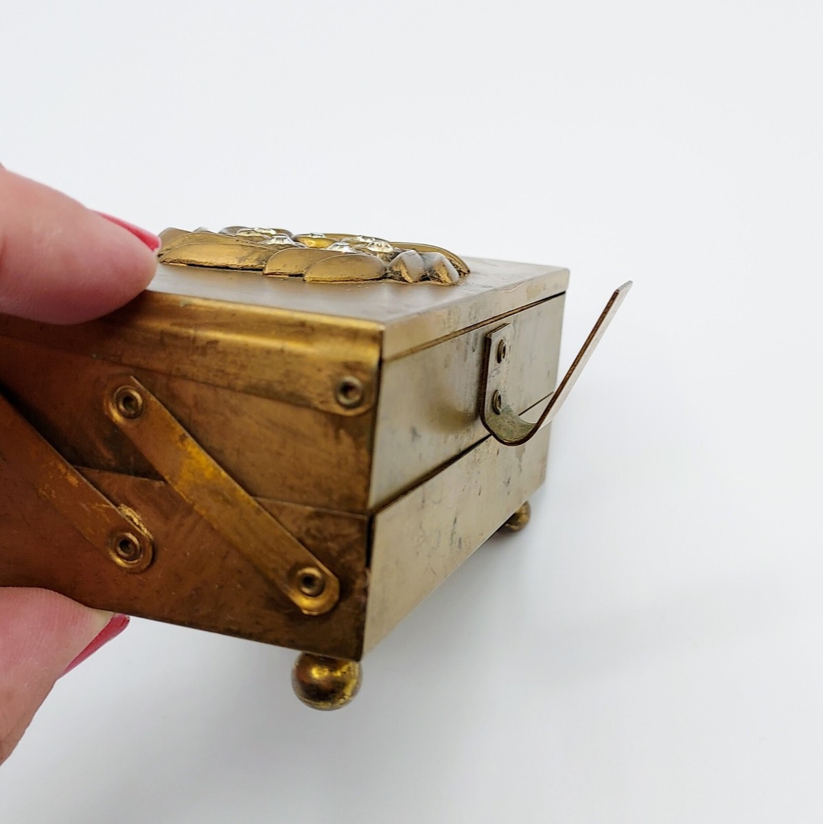 Vintage Gold Tone Metal Jewelry Box Hinged 2 Tier Footed