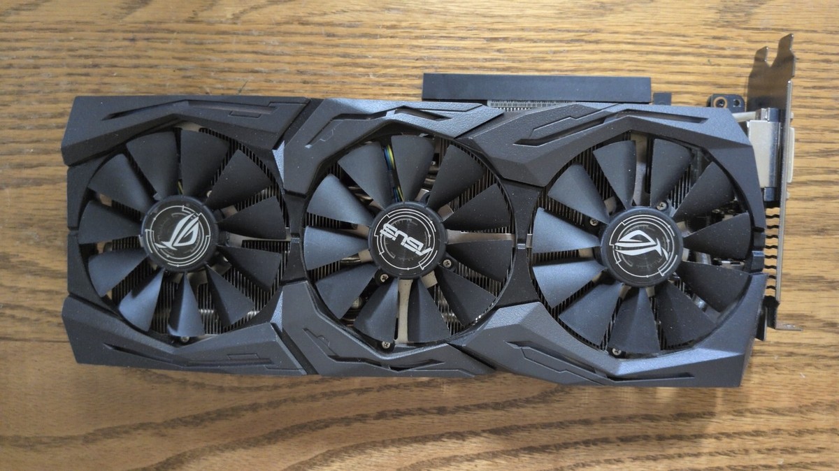 ASUS STRIX GTX 1070 8G GAMING グラボ Amazon.com: ASUS GeForce GTX 1070 8GB ROG Strix OC Edition
