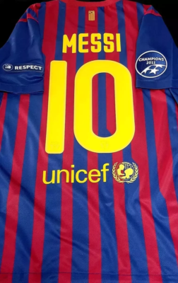 [希少] Nike FC Barcelona 2011 メッシ　ユニフォーム L 希少] Nike FC Barcelona 2011 メッシ ユニフォーム L