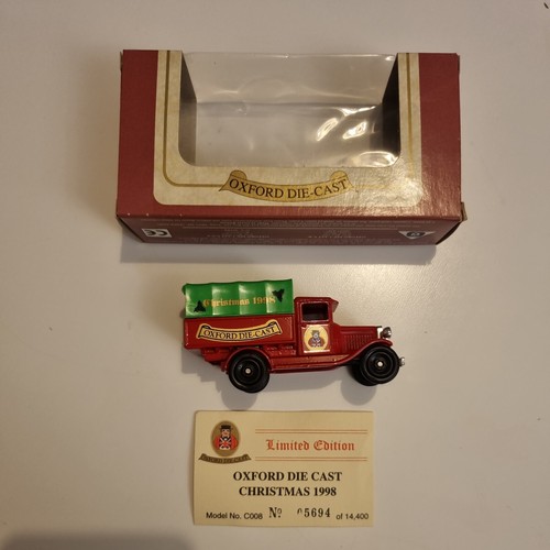 OXFORD DIECAST CHRISTMAS TOY 1998 TRUCK LIMITED EDITION BOXED & CERTIFICATE - Picture 2 of 4