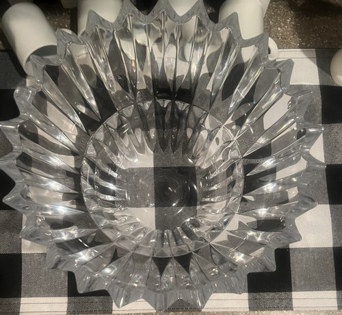 Beautiful Large 10" Mikasa Ice Palace Lead Crystal Centerpiece Serving Bowl (3) - Picture 4 of 5