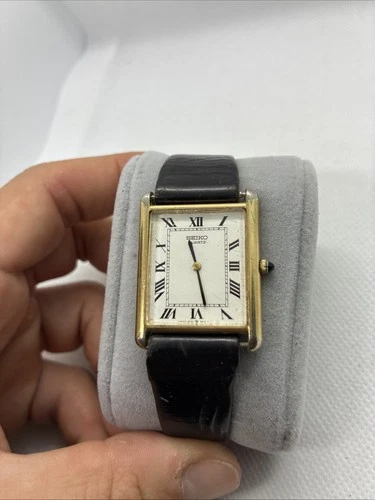 Seiko Tank Watch Men 26mm White Dial Gold Tone Rectangle 5P30-5A89  VINTAGE RARE