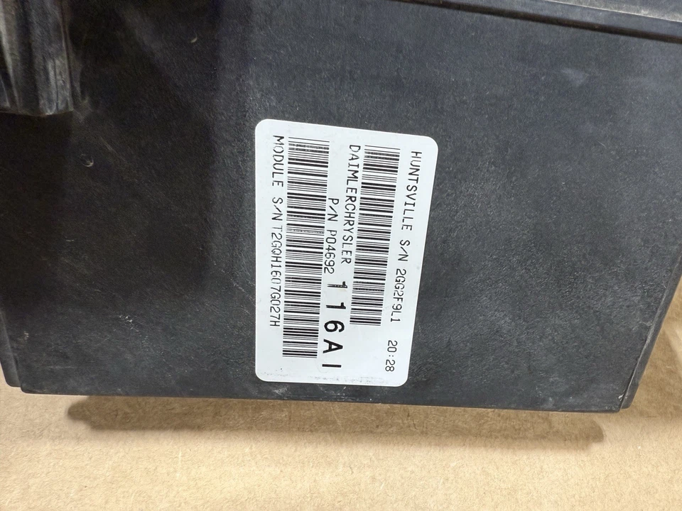 Dodge RAM 2500 3500 2007 diésel Cummins OEM TIPM caja de fusibles 04692116AI Foto 4 de 4