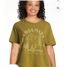 NWT Time & TRU Women's M (8-10) Yosemite National Park Graphic T-Shirt Green