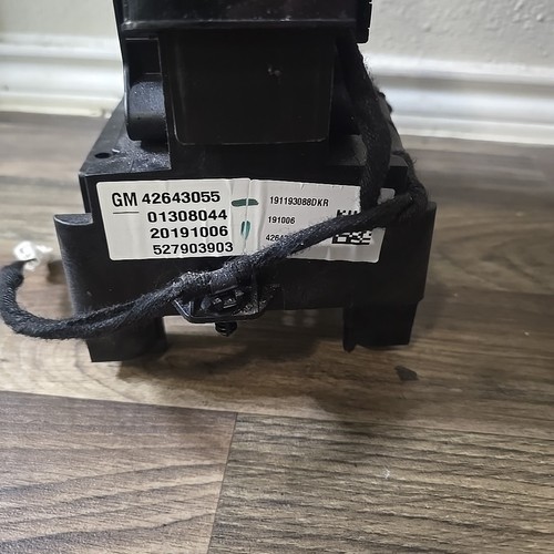 Genuine GM 2017-2022 Chevrolet Jet Black Automatic Transmission Control 42643055 - Picture 5 of 9