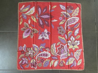 Celine Paris quadratischer Seidentuch - rot mit Blumenmuster
