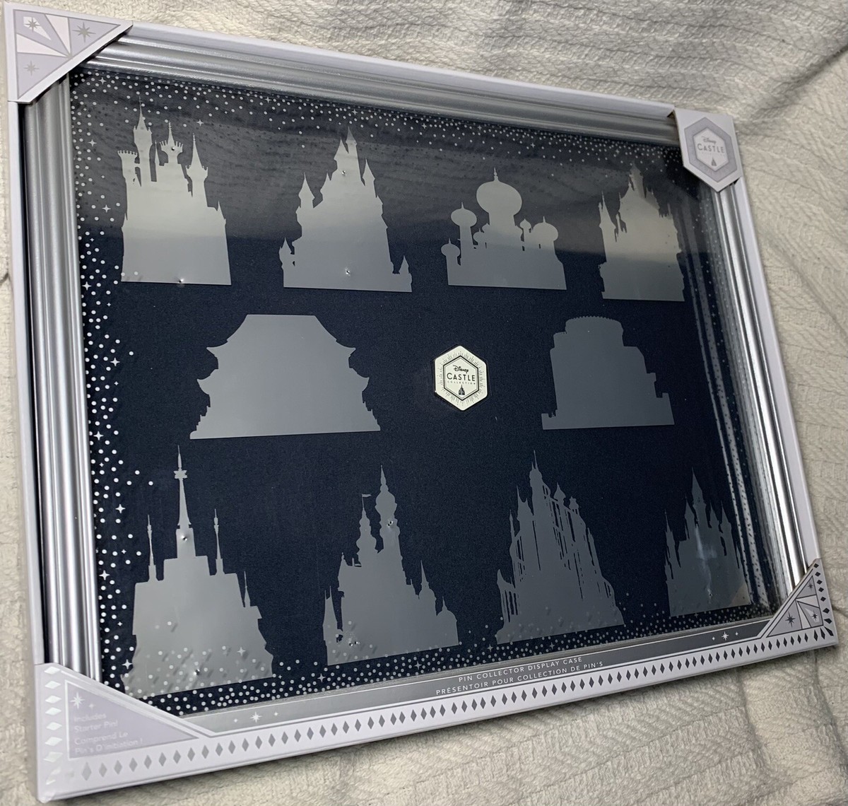 その他 Disney Castle Collection DisplayCase pin Disney Store Princess Castle Collection Pin Display Case