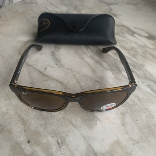 Ray-Ban Polarized Wayfarer Tortoise 