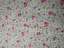 London Lawns II quilt fabric by Moda 30088-16 floral