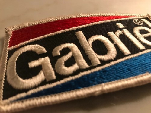 Parche de costura vintage para equipo de carreras Gabriel Shocks 4"" X 2"" azul y rojo - Imagen 2 de 6