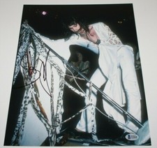 AEROSMITH SINGER STEVEN TYLER SIGNED 11x14 PHOTO BECKETT COA DRAW THE LINE