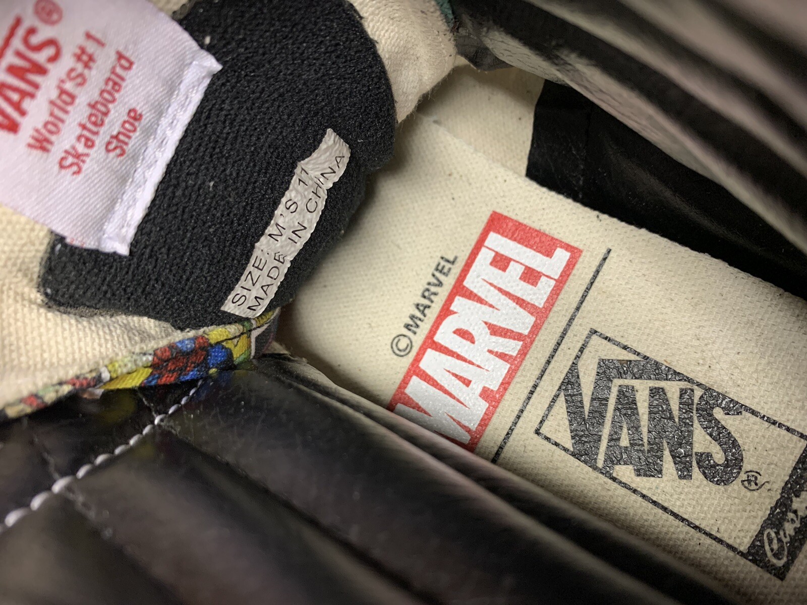 RARE🔥 VANS SK8-Hi x Marvel Spiderman Custom Black Comics GUM Sz 11 Men's Shoes image 9