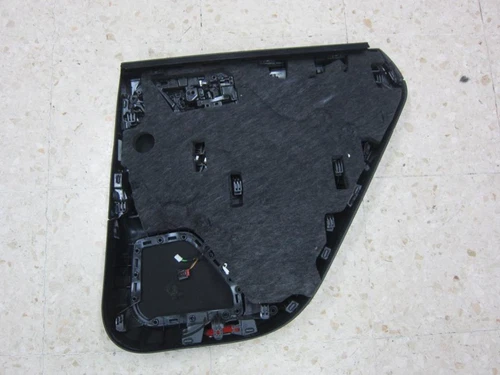 95B867211 Guarnecido Puerta Trasera Izquierda para PORSCHE MACAN (95BA) 1418036 - Imagen 2 de 3