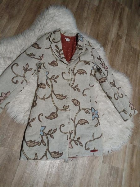 Women DKNY Coat Beige Cotton 34