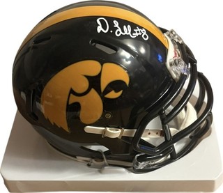 Iowa Hawkeyes DeShaun Lee Signed Speed Mini Helmet JSA Certified