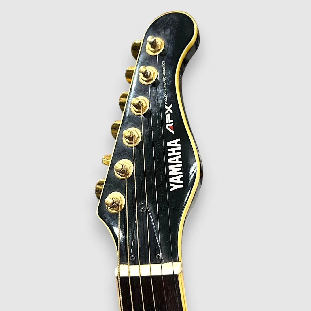 Guitarra Eléctrica Acústica YAMAHA APX-8CS Sunburst Cutaway APX Series