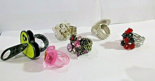 Lote de 6 anillos elásticos ajustables multicolor plateado con cuentas - Imagen 2 de 3