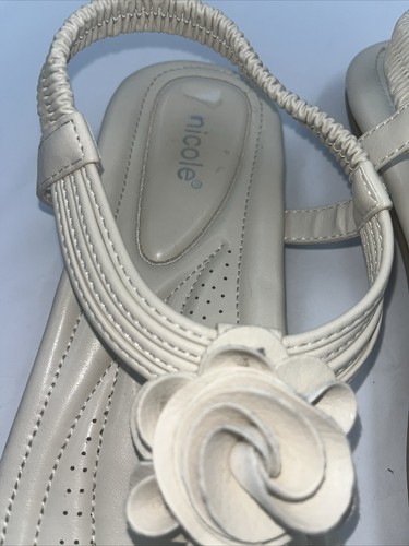 Nicole Nearthly Sandals Womens 9.5 W Floral Ivory Stretch Thong - Picture 4 of 5