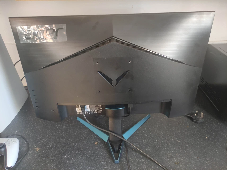 Acer Nitro VG271U 27 inch 1440p 144Hz 1ms WQHD HDR400 IPS Gaming Monitor PS5 PC - Image 3 of 4