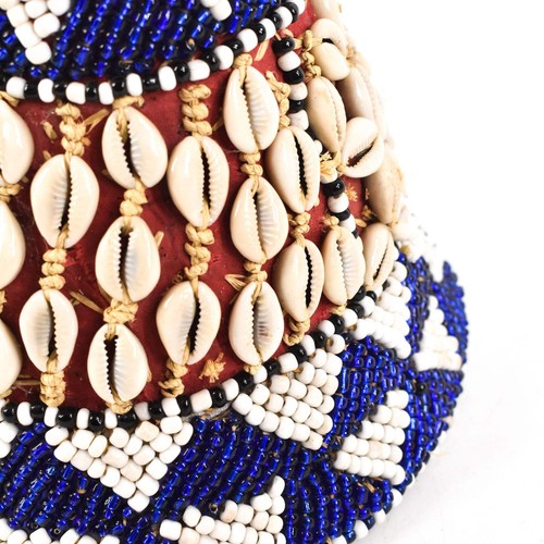 Kuba Beaded Noble's Hat with Cowrie Shells Congo - Picture 2 of 8