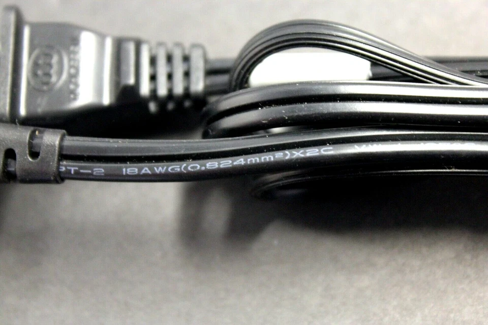 US 2-Prong Port AC Power Cord/Cable for DXG CAMCORD CAMRA 125V 10A Dell Laptop - Image 3 of 4