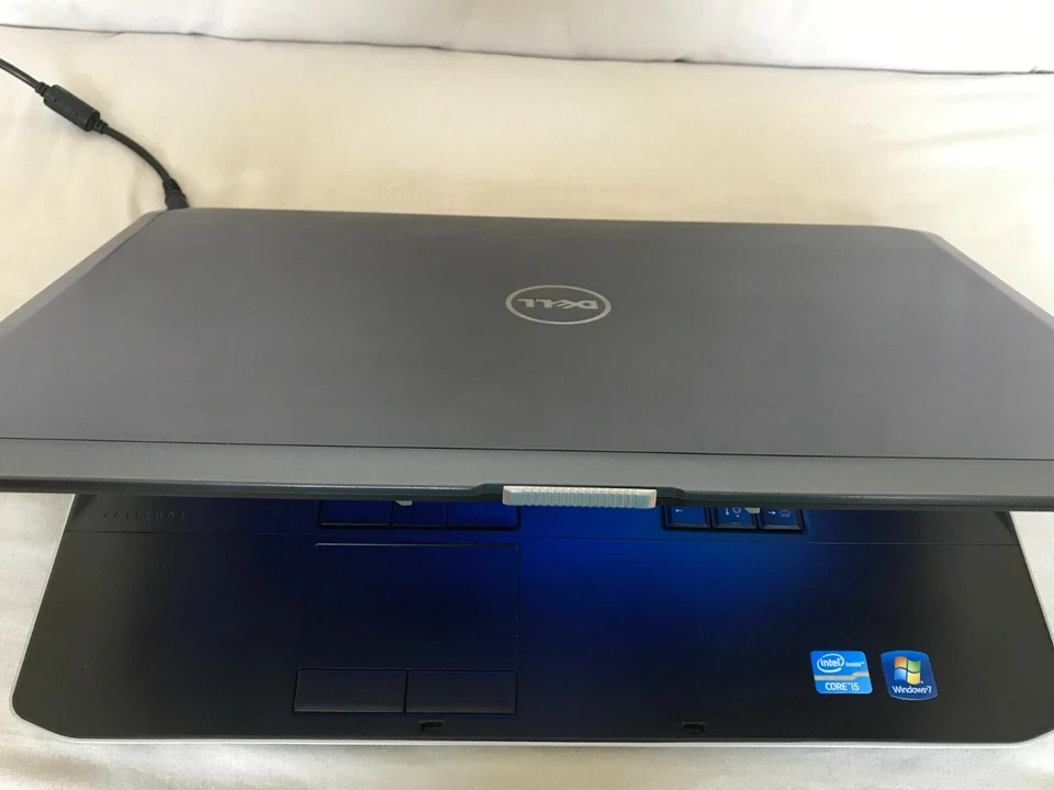 15.6'' DELL Lat. E5520 Laptop: *Core i3-2350M 2.30Gz *320HDD *6RAM*Win10*Ofic19 - Image 3 of 4