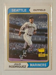 2023 Topps Heritage #18 Julio Rodriguez Image variation SP