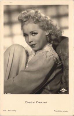 Old postcard Charlott Daudert FILM STAR (41675)