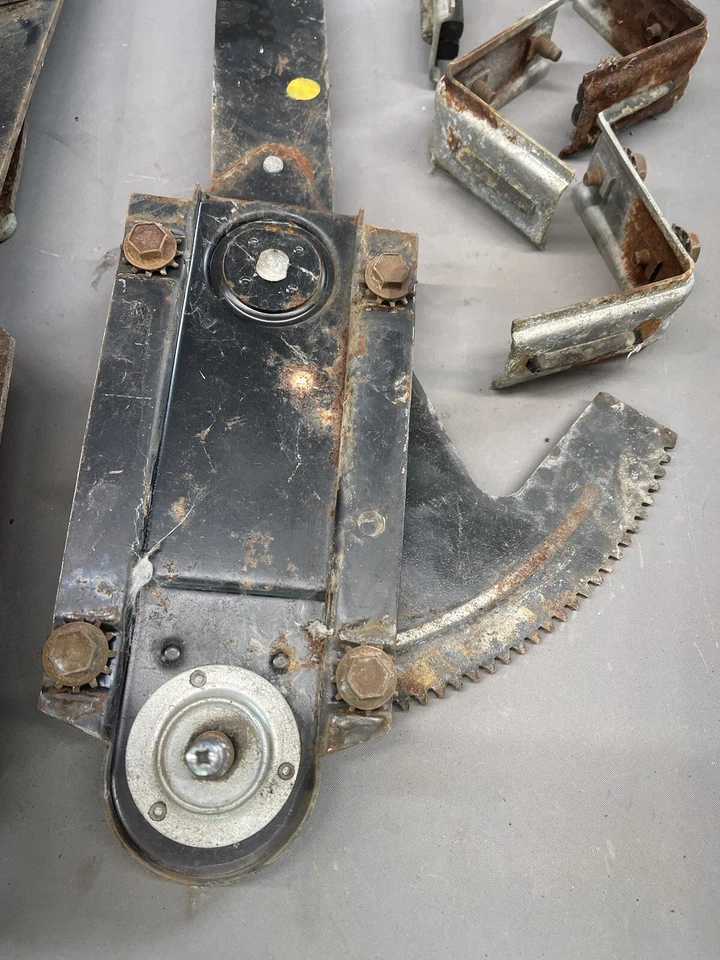 Reguladores de ventana Ford Galaxie 1965-1968 4 puertas orugas Mercury Park Lane LTD OEM Foto 2 de 4