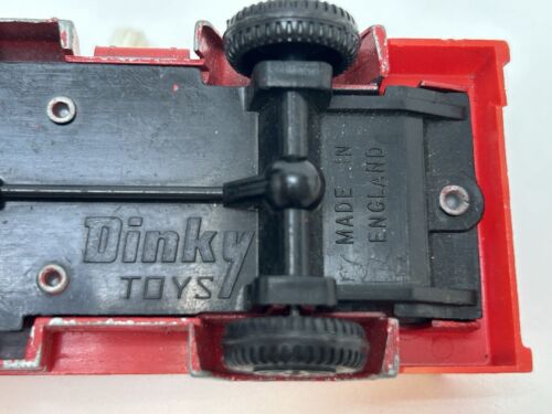 Dinky 382 Convoy Rescue Truck Red White Winch Diecast Vintage Collectible 1970s - Picture 9 of 10