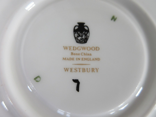 Wedgwood Westbury Trio Cup, Saucer & Side Plate + Saucer and Plate R4410 - Picture 6 of 11