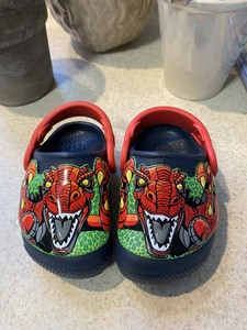 dinosaur crocs for toddlers