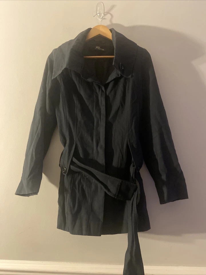 Chaqueta Jane Norman Talla 12 Negra Cuello Grande Cinturón Corta  Foto 2 de 4