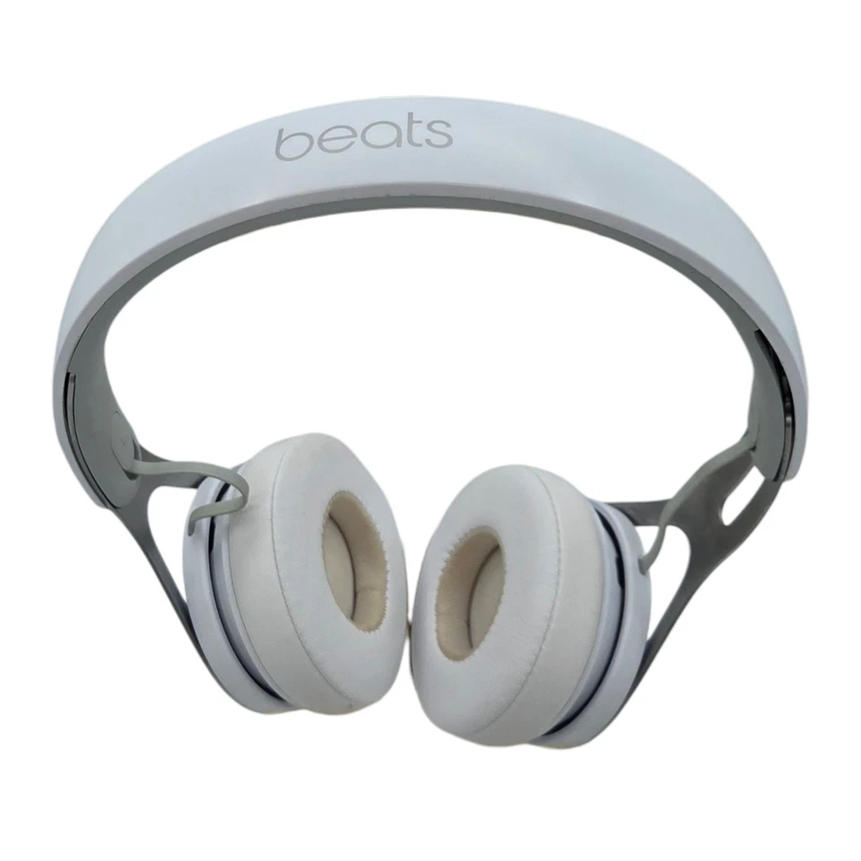 Auriculares Beats by Dr Dre EP con cable negros ML992LL/A USADOS BUENOS Foto 2 de 4