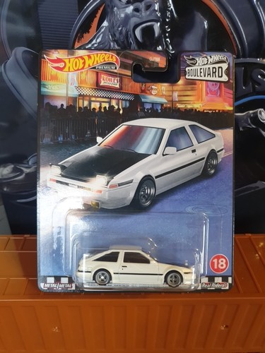 hot wheels Premium Toyota AE86 Sprinter Trueno Boulevard 18 Real Riders - Bild 1 von 2