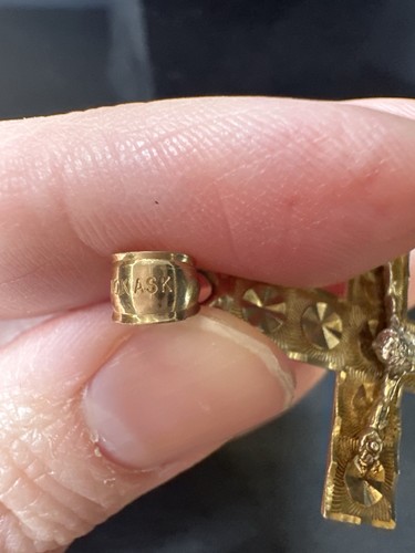 Vintage 10K Gold Crucifix Pendant 4g ASK Maker – Two-Tone Jesus Cross 2” Signed - Picture 5 of 7