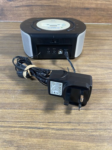 Roberts CRD-42 iDream DAB FM Reloj Radio iPod Base Funciona con Adaptador de Corriente - Imagen 8 de 9