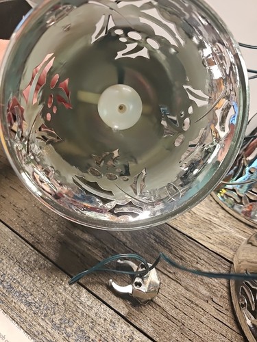 Mr Christmas Silver Bells Musical Motion Activated Pathway Lights New! See Video - Picture 4 of 11