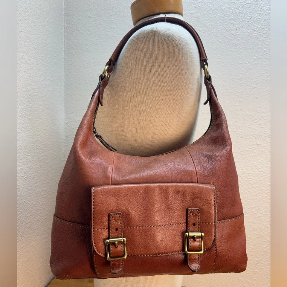 Bolso Hobo Fossil de Cuero Genuino Marrón Coñac Latón Herrajes Cartera de Hombro Foto 2 de 4