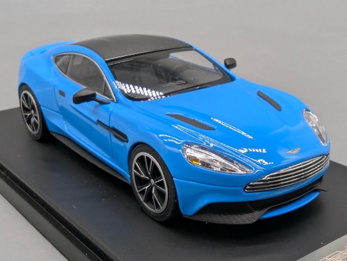 Maquetas de coches 1:43 OEM Aston Martin Vanquish Airfield Blue con embalaje original - Imagen 8 de 14