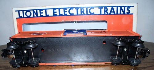 LIONEL LINES BOX CAR #6-9492 - 1986 - NIB! (Box shows wear.) - Picture 5 of 6