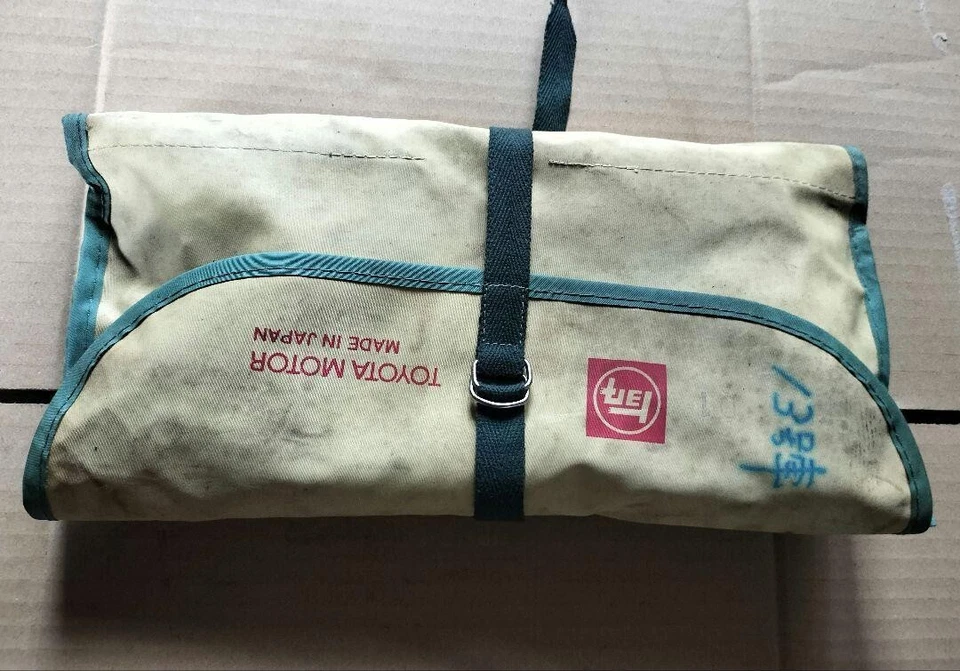 TOYOTA MOTOR Roll Bag Vintage Llave Ajustable Alicate Enchufe Llave Juego de Herramientas de Mano Foto 2 de 4