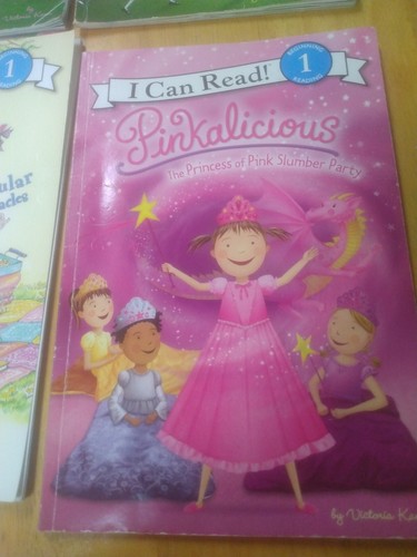 Pinkalicious Book Lot Of 5 Emeraldalicous Scholastic - Picture 2 of 14